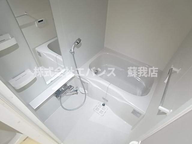 【浴室】 | メゾンクレシア | コンパクトで使いやすいお風呂です