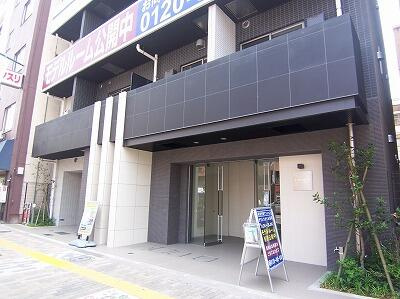 【エントランス】