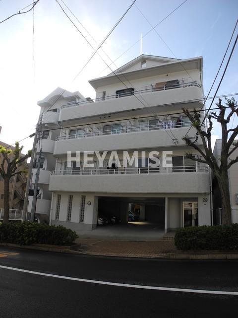 メゾンプリオールの外観