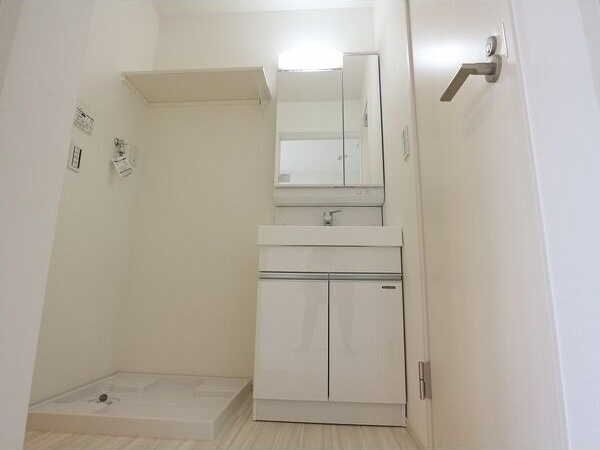 REGALEST豊田本町の洗面所