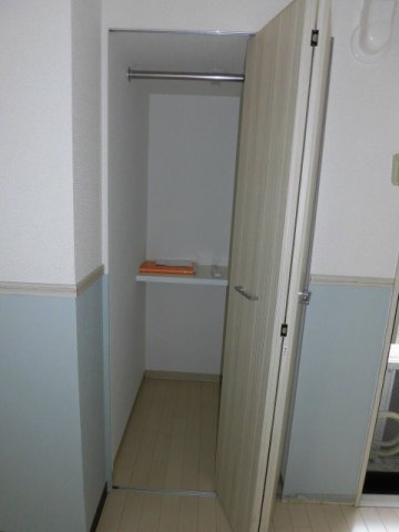 大阪市中央区本町橋の賃貸マンションの収納
