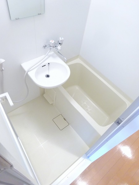 スカイコート板橋第5の浴室|ゆったり過ごせるお風呂です