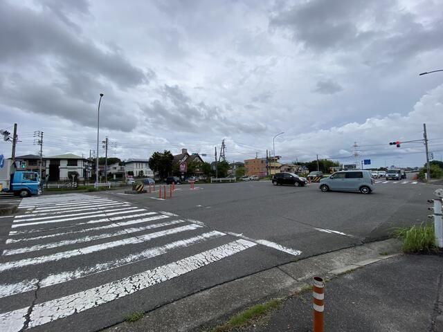 北山台４丁目貸店舗の駐車場