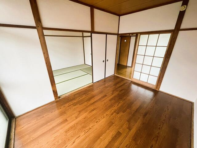 【居間・リビング】