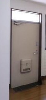 杉並区上井草３丁目のアパートの玄関