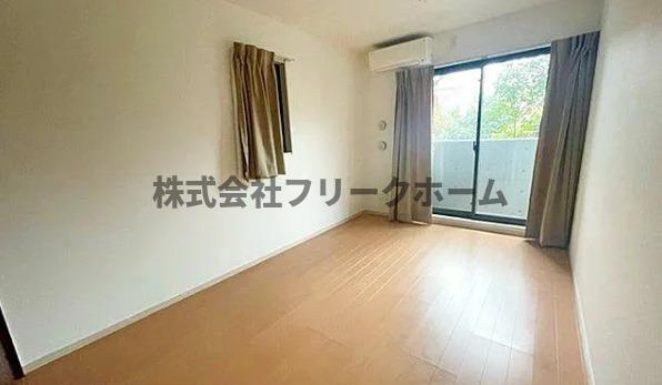 武蔵野市境南町１丁目の賃貸マンションの寝室