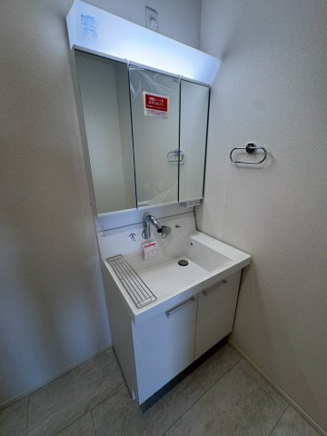 MIRASUMO緑区潮見が丘2174④の独立洗面台|キャンペーン対象物件です♪詳細は弊社ホームページもしくはスタッフまでお気軽にお問合せ下さいませ♪ お役に立てる自信があります♪