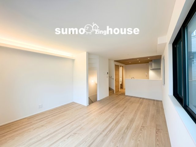 川崎市中原区上平間Ⅲ　1号棟の居間・リビング|こちらの居間で趣味の時間をお楽しみください