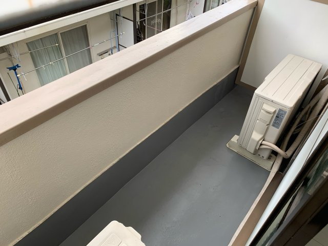 シャトレ南荻窪のバルコニー