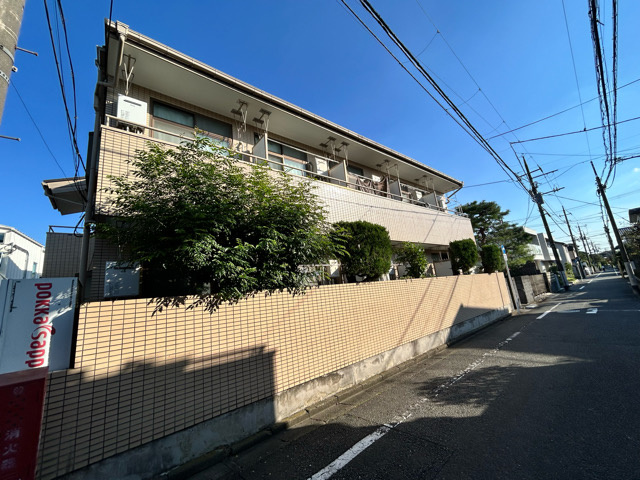 シャトレ南荻窪の外観