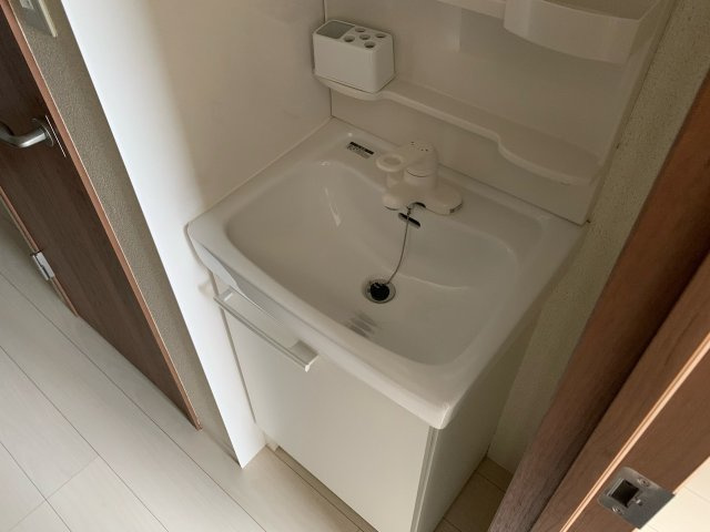 シャトレ南荻窪の洗面所