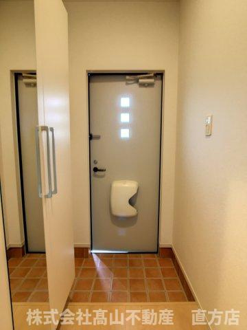 ボヌールⅡの玄関