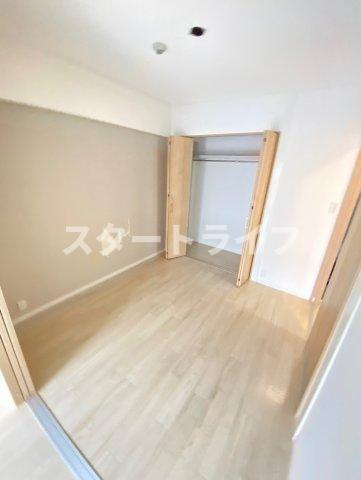 大阪市淀川区三国本町２丁目の賃貸マンションの収納