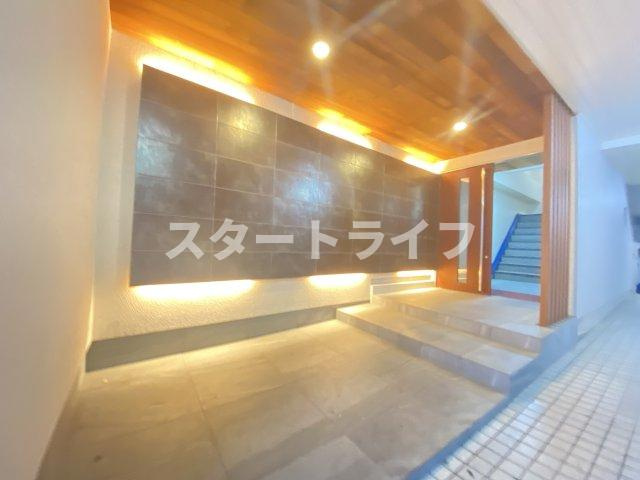 大阪市淀川区三国本町２丁目の賃貸マンションの外観