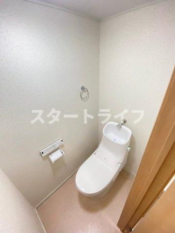 大阪市淀川区三国本町２丁目の賃貸マンションのトイレ
