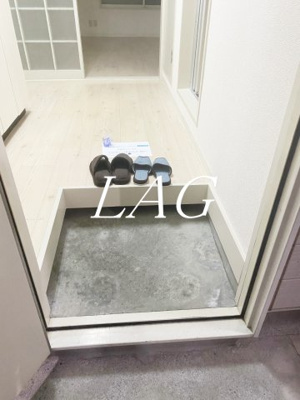 【玄関】 | メゾンＦＴＢ | 玄関です。（同一仕様です）