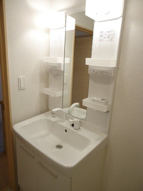 ウィステリア　　刈谷市近郊の賃貸はクラスホームの洗面所