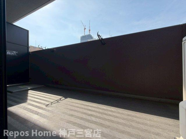 S-RESIDENCE神戸磯上通のバルコニー