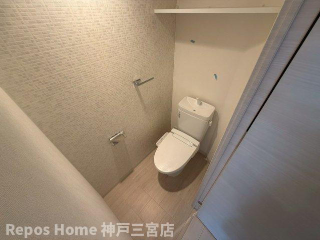 S-RESIDENCE神戸磯上通のトイレ