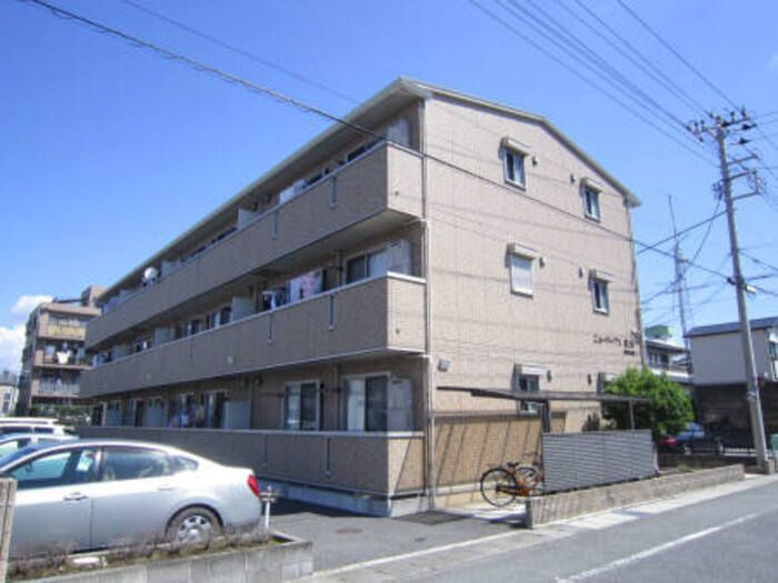 ニューリーブス桜竹の外観
