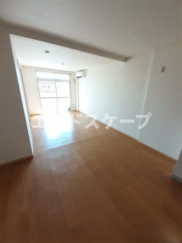 ニューシティーＡの居間・リビング|高崎、前橋のお部屋探しはエンドスケープまで！お客様の理想お聞かせ下さい♪