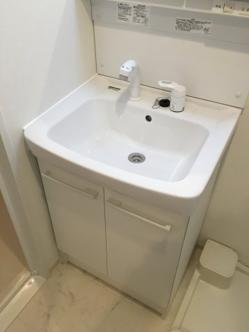 クレヴィスタ中板橋の独立洗面台|独立洗面化粧台付き