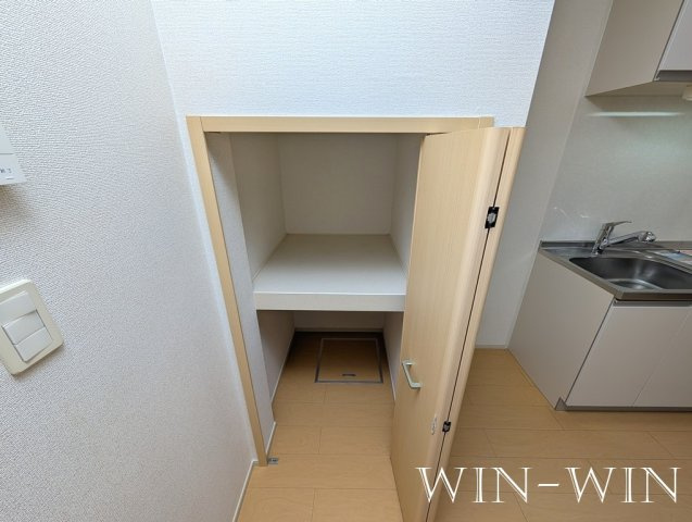 ホワイトルーム老津の収納