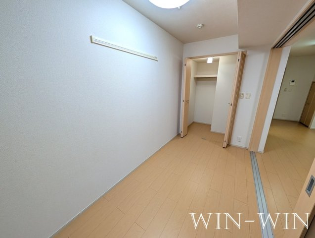 ホワイトルーム老津の寝室