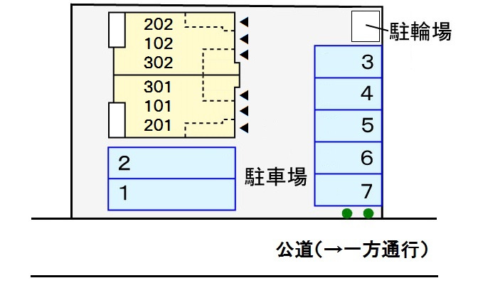 ヒルサイド向山の駐車場