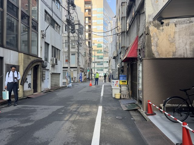 中央区日本橋茅場町２丁目の事務所の周辺