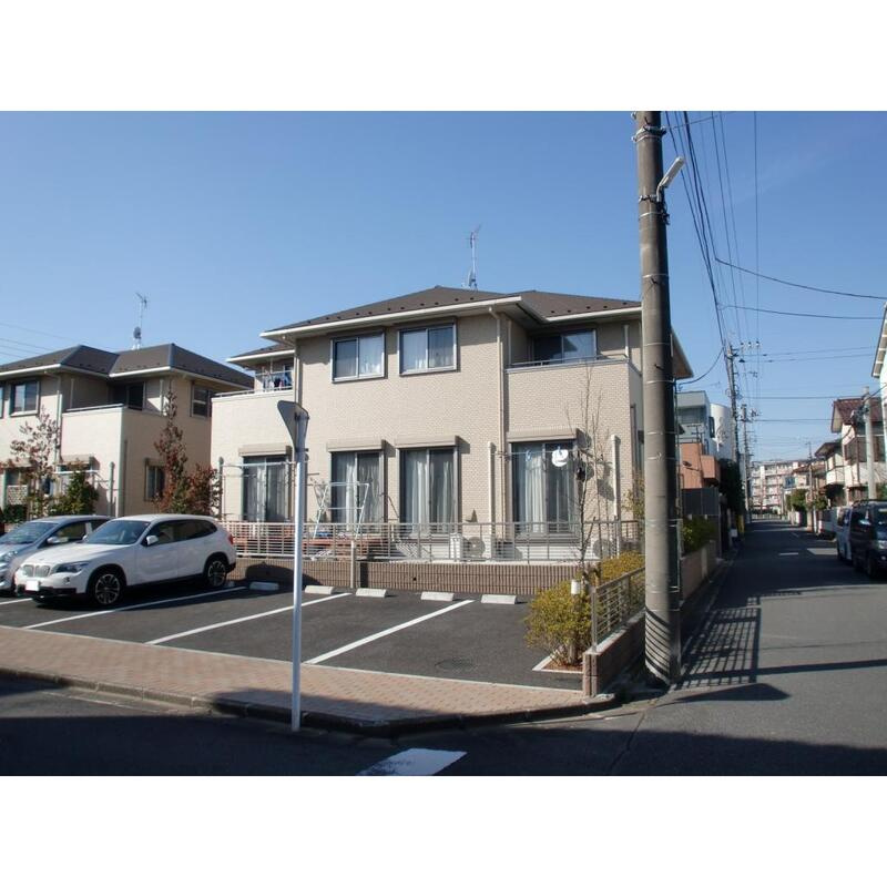 ヒルズあたごＢの外観