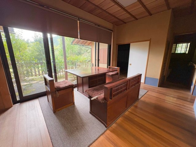 富士宮市上柚野　中古戸建（茶室有・敷地内倉庫付き）の和室