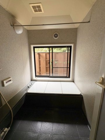 富士宮市上柚野　中古戸建（茶室有・敷地内倉庫付き）の浴室