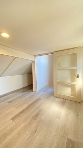 鴻池6丁目の内装|小屋裏収納