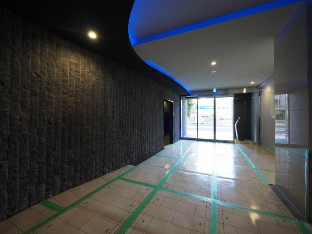 セレニテ梅田北グランデのロビー