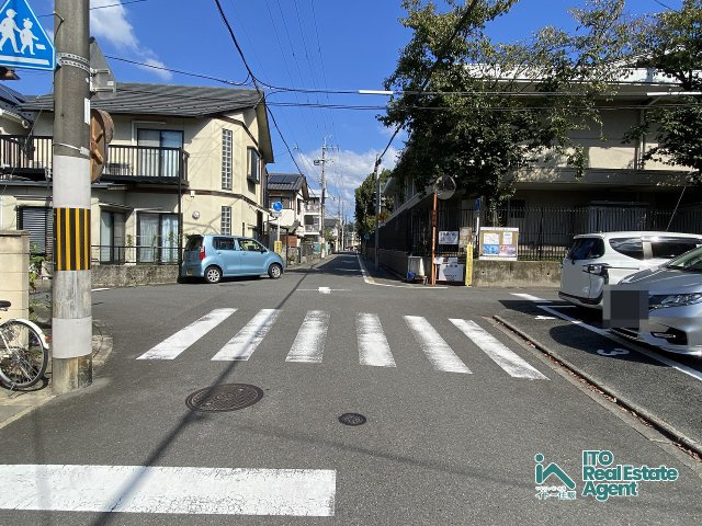 北白川下別当町 土地の前面道路含む現地写真