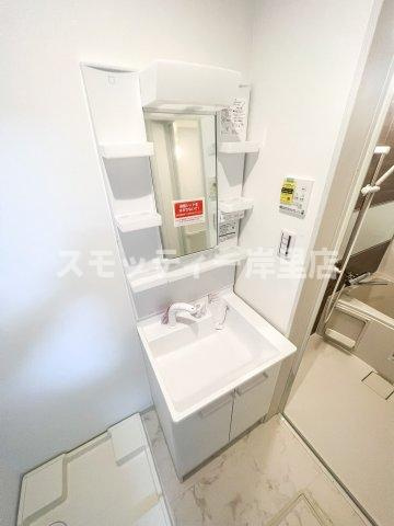 アバンティオ西住之の独立洗面台