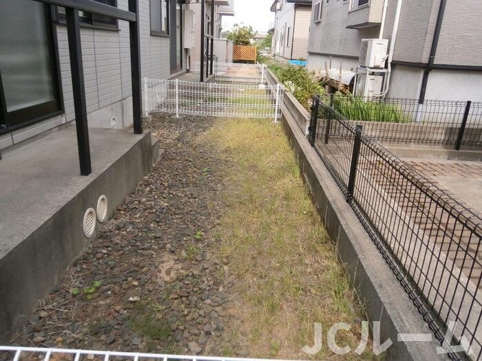 セジュール・モリ Bの庭