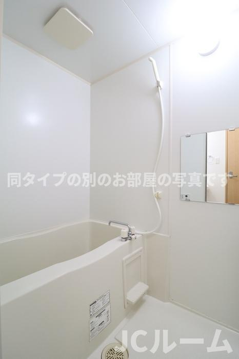 タウンコートくろい駅東 Ⅲの浴室