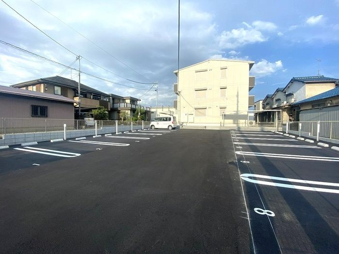 エスポワール瀬田の駐車場