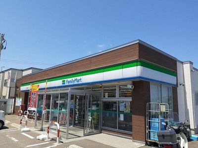 【周辺】 | フォレ　モンターニュⅡ | ファミリーマート青森小柳店まで400m