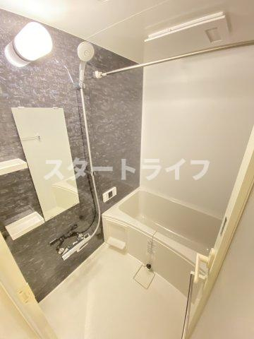 大阪市淀川区西中島７丁目の賃貸マンションの浴室