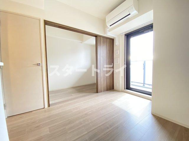 大阪市淀川区西中島７丁目の賃貸マンションの寝室