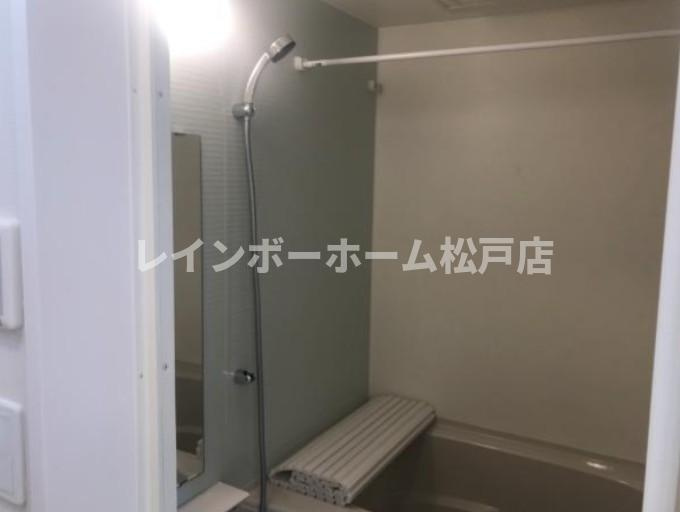 【非対面接客対応！】接客・申込・契約　オンライン＆LINE　相談可！の浴室|ゆったり過ごせるお風呂です