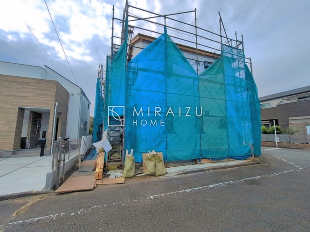 【外観】 | プライバシー性と開放感を高める住環境。陽当たりの良い開かれたロケーションを活かし、心地よい暮らしをプランニング