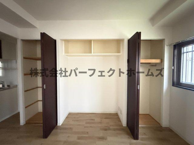 ライズアップ西尾の収納|便利な収納スペースです