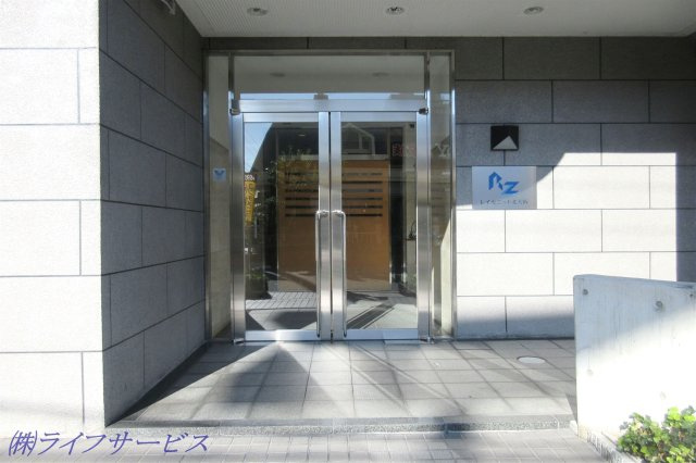【エントランス】 | レイセニット北大阪 | エントランス