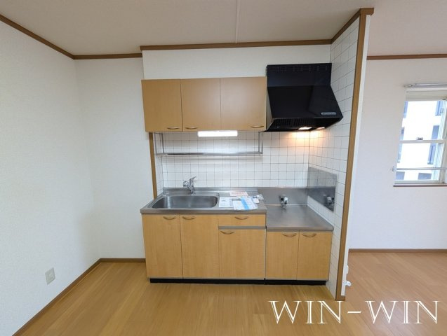 フレッシュ プラムのキッチン