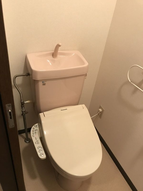 KINPAのトイレ
