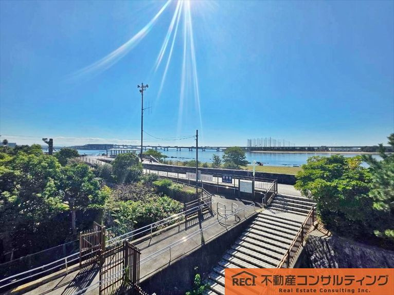 西宮市浜甲子園1丁目　中古戸建の展望|住宅設備充実！